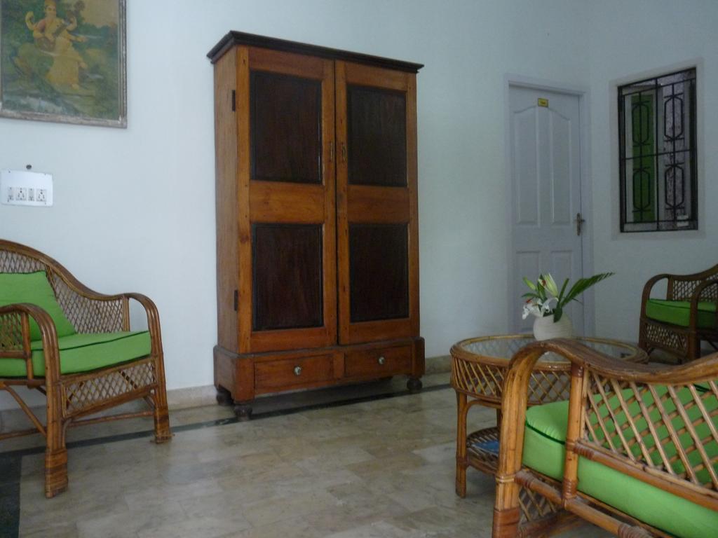 L'Escale Hotel Pondicherry Bagian luar foto
